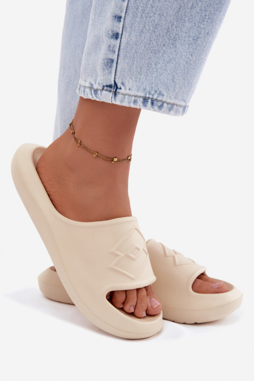Zapatillas ligeras para mujer LOTTO SLAY 2400471U color arena