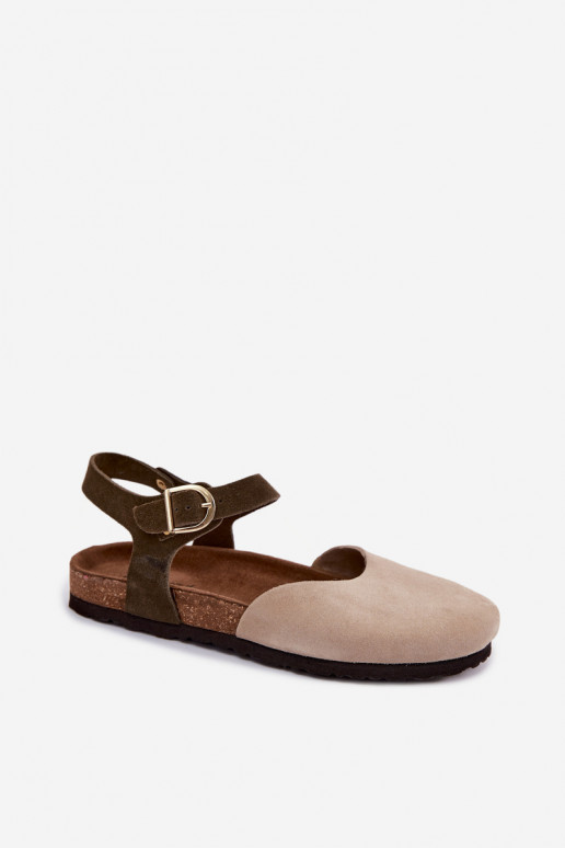 Sandalias de mujer de ante sintético con punta cerrada color arena