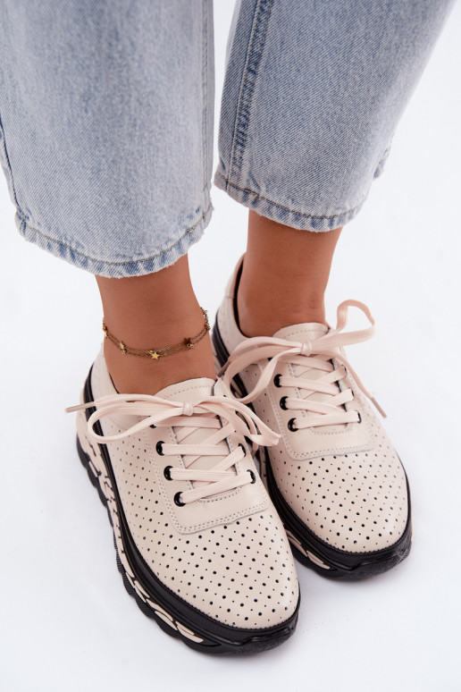Zapatos de color arena para mujer con elementos calados y plataforma Morra