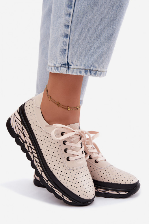 Zapatos de color arena para mujer con elementos calados y plataforma Morra