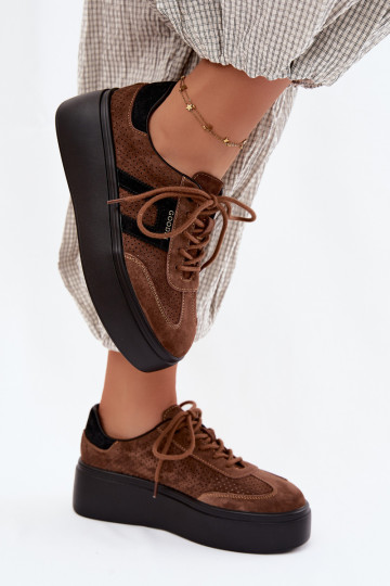Zapatillas marrones para mujer con plataforma y perforación Umbry