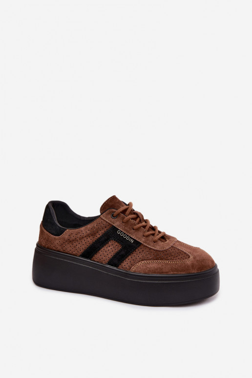 Zapatillas marrones para mujer con plataforma y perforación Umbry