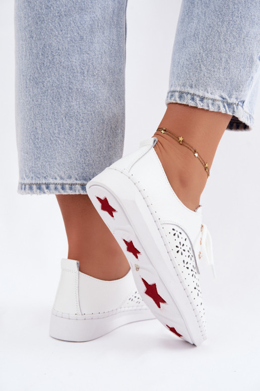 Zapatos blancos para mujer con elementos calados Softie
