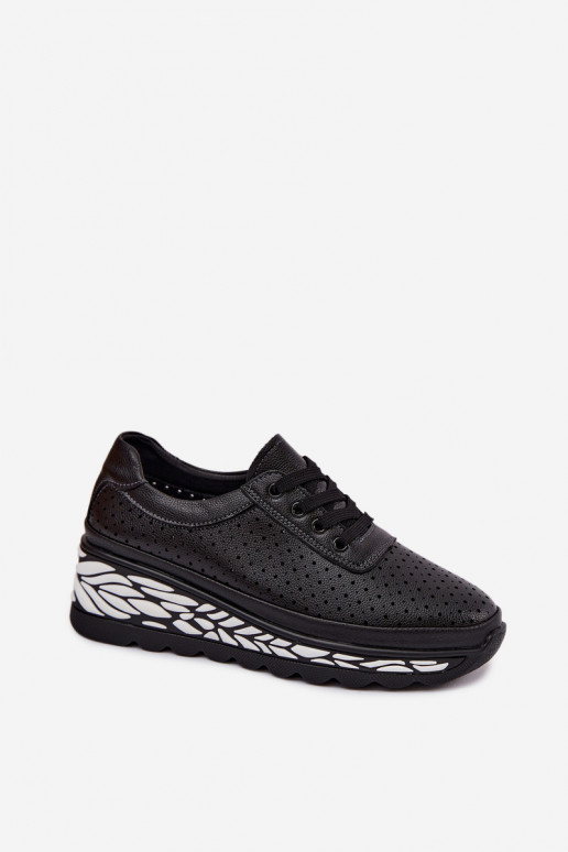 Zapatos negros para mujer con elementos calados y plataforma Morra