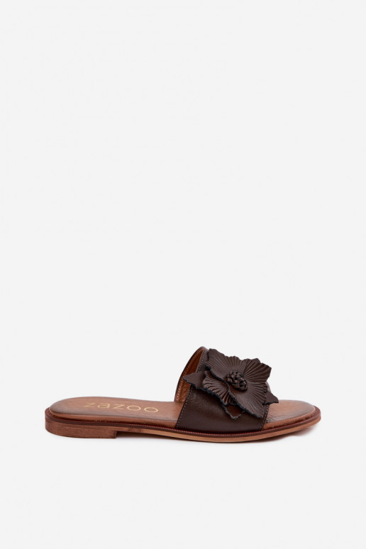 Zapatillas de cuero para mujeres con adornos Zazoo 40477 en color chocolate