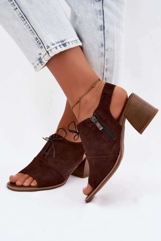 Zapatos de tacón elegantes de cuero con detalles estilizados Zazoo 40523 en color chocolate