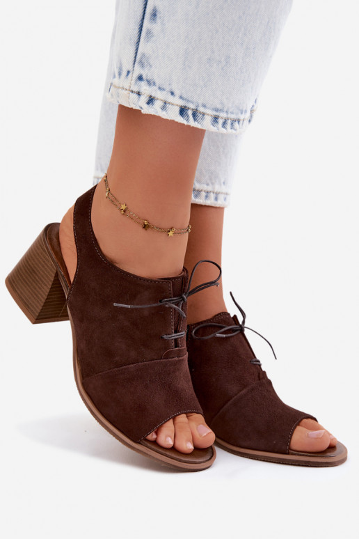 Zapatos de tacón elegantes de cuero con detalles estilizados Zazoo 40523 en color chocolate