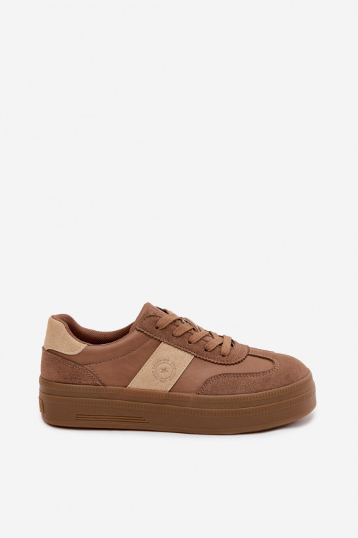 Zapatillas de deporte para mujeres con plataforma Big Star UU274015 en color marrón