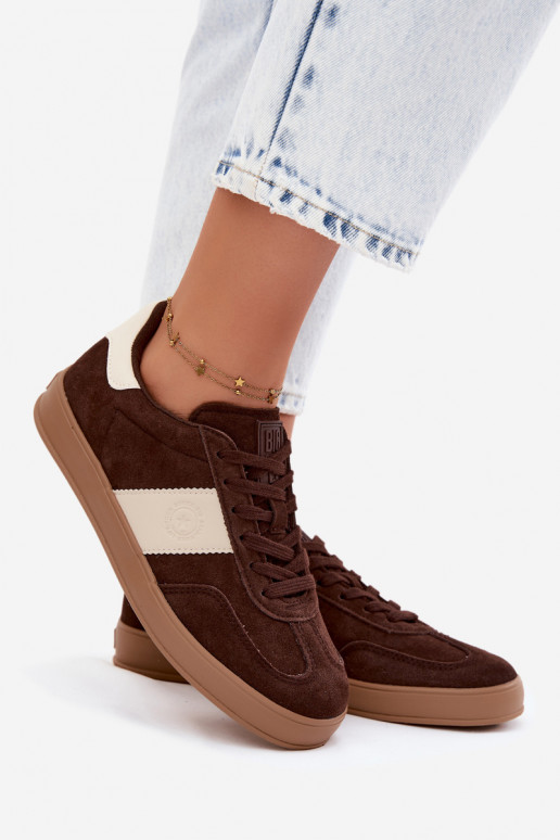Zapatillas de deporte para mujeres de ante sintético Big Star UU274008 en color chocolate