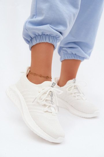 Zapatos deportivos slip-on para mujeres Big Star UU274056 en color blanco