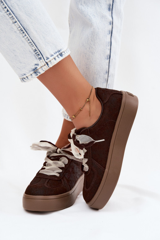 Zapatillas de mujer con plataforma y cordones decorativos Big Star UU274004