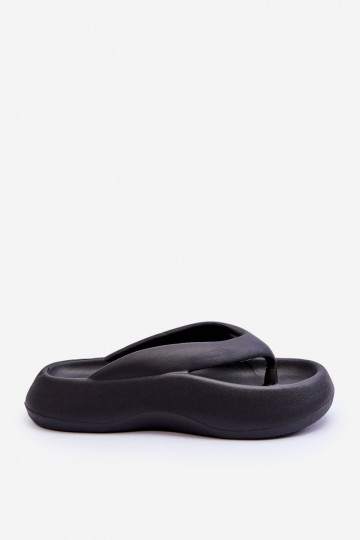 Zapatillas de mujer con espuma. Zapatillas de color negro Roux