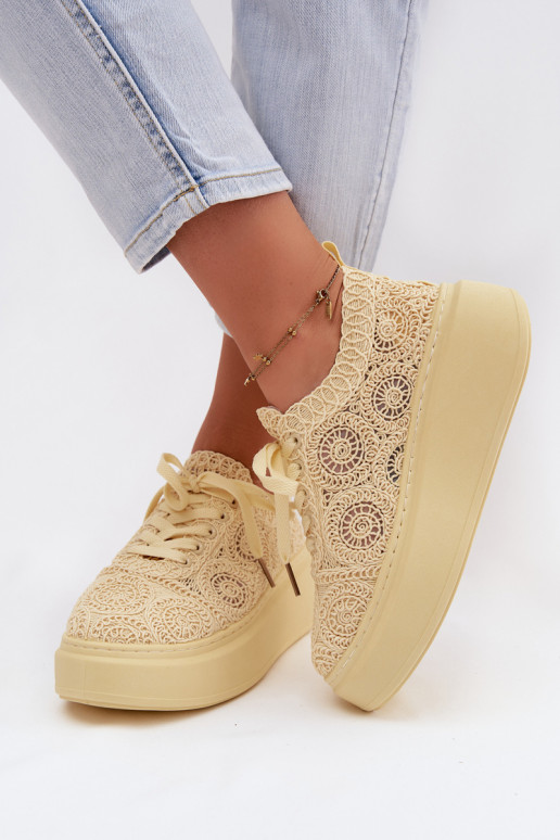 Zapatos casual amarillos con plataforma y motivos de encaje Evalora