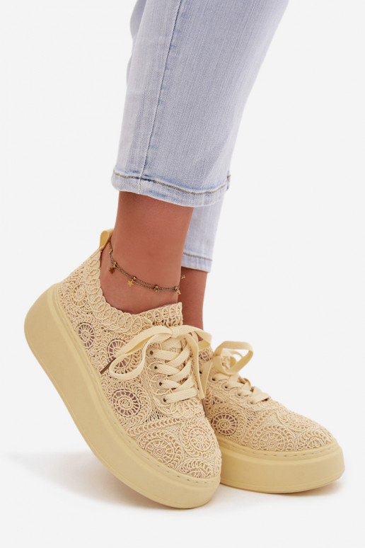 Zapatos casual amarillos con plataforma y motivos de encaje Evalora