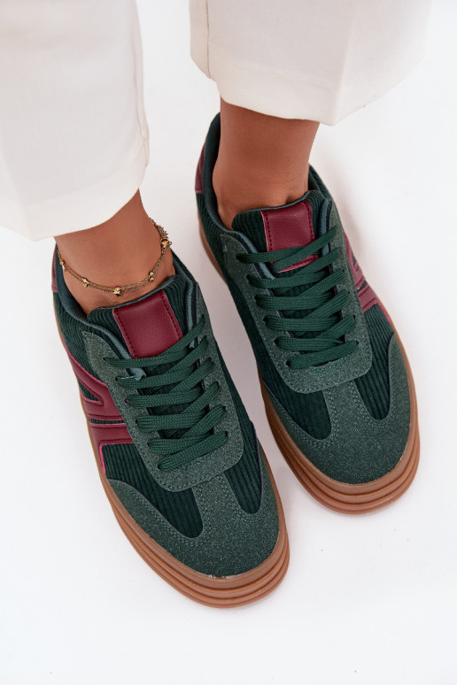 Zapatillas deportivas verdes de terciopelo con plataforma Skye
