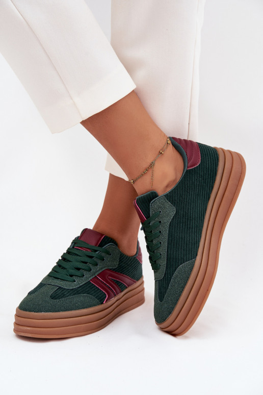 Zapatillas deportivas verdes de terciopelo con plataforma Skye