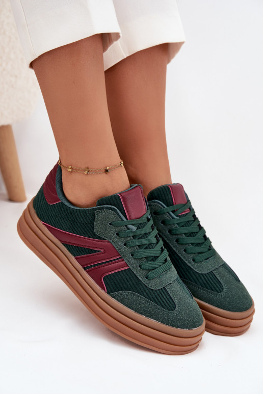 Zapatillas deportivas verdes de terciopelo con plataforma Skye