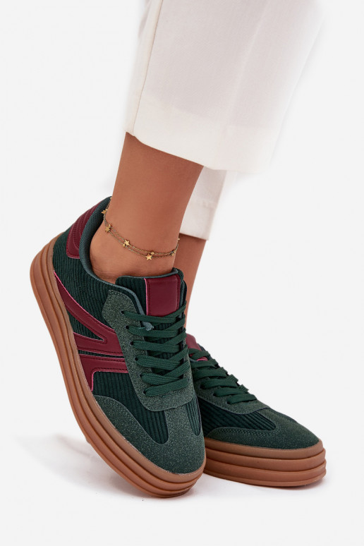 Zapatillas deportivas verdes de terciopelo con plataforma Skye