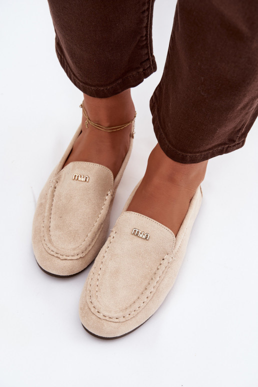 Mocasines beiges para mujer con detalles dorados Sarivelle