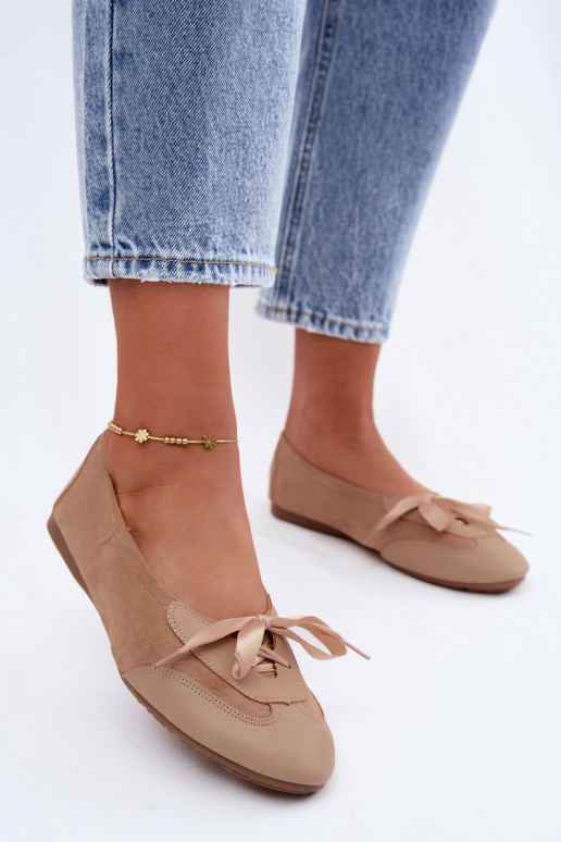 Bailarinas deportivas beige con detalles elegantes Peonia