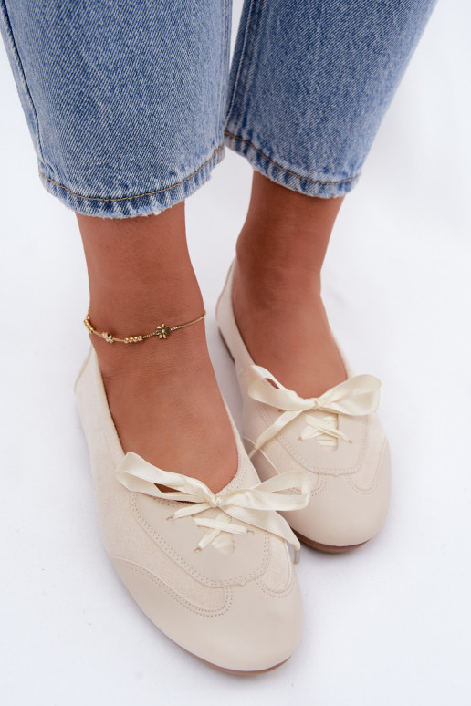 Bailarinas deportivas color marfil con detalles elegantes Peonia
