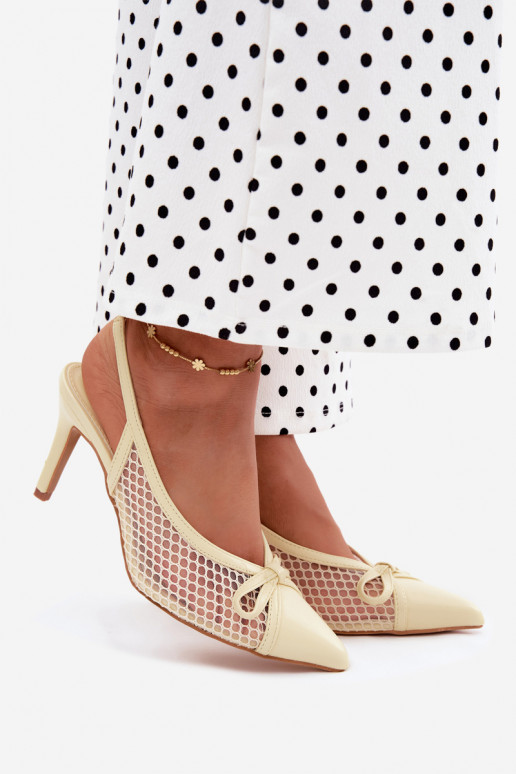 Sandalias de malla con tacones delgados y lazos en color amarillo Moona