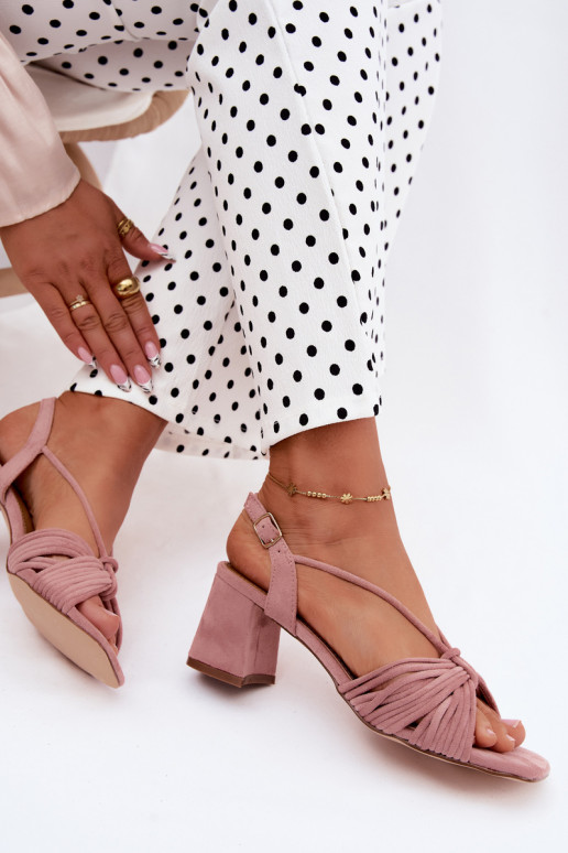 Sandalias de mujer con tiras y tacones en color rosa Taffina