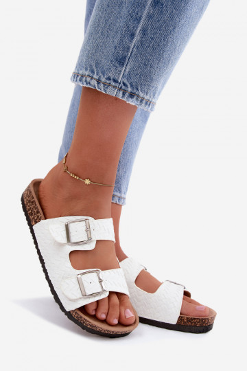 Zapatillas blancas para mujer con hebillas Verbelle