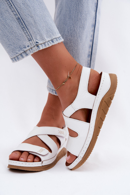 Sandalias blancas para mujer con plataforma