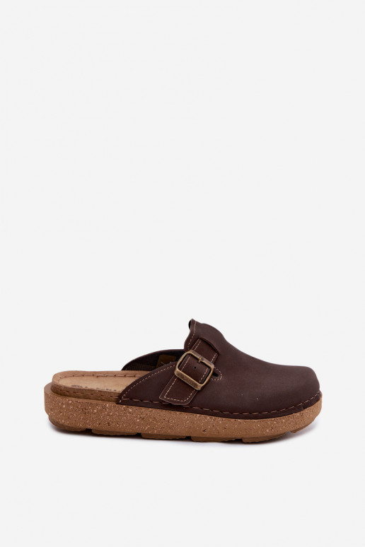 Zapatillas con hebillas Inblu, color chocolate