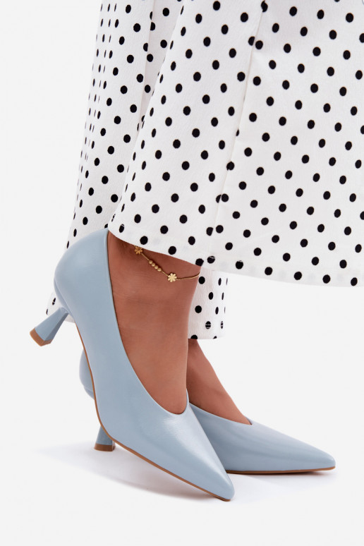 Zapatos de punta con tacones en azul Silenta