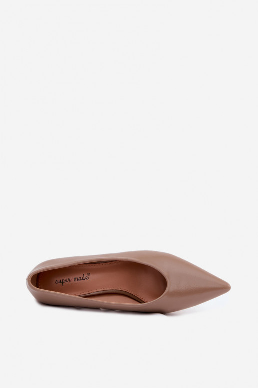 Zapatos de punta con tacones en caqui Silenta
