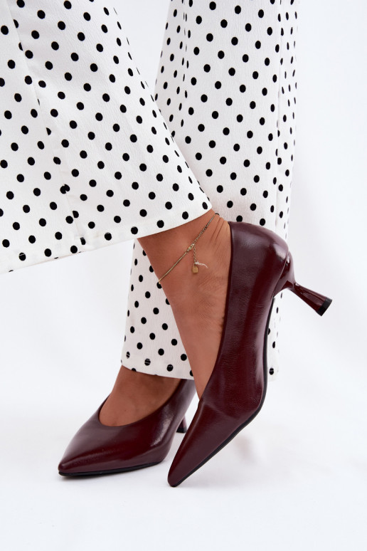 Zapatos de punta con tacones burdeos Silenta