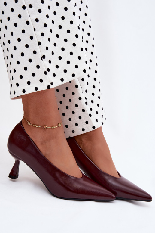 Zapatos de punta con tacones burdeos Silenta