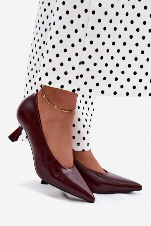 Zapatos de punta con tacones burdeos Silenta