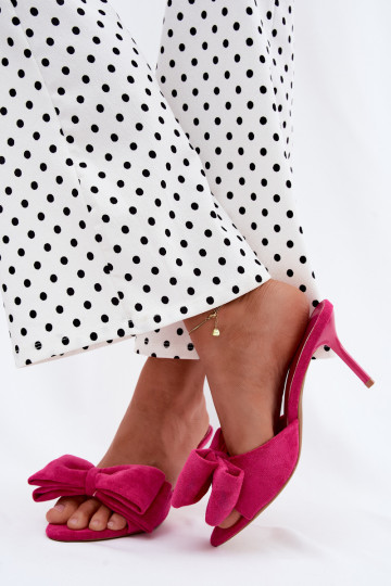 Zapatillas de mujer con tacones finos y lazos de ante sintético en rosa Tai turignolia 2