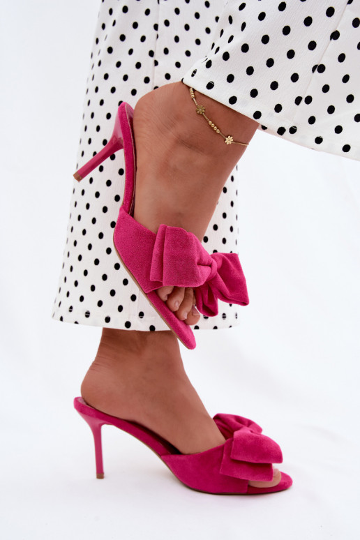 Zapatillas de mujer con tacones finos y lazos de ante sintético en rosa Tai turignolia