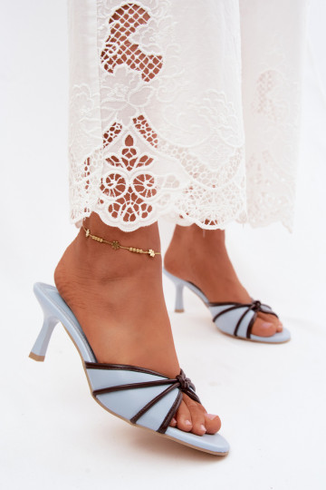 Zapatillas de mujer con tacones finos de cuero sintético en azul Orchidia