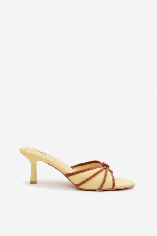Zapatillas de mujer con tacones finos en cuero sintético amarillo Orchidia