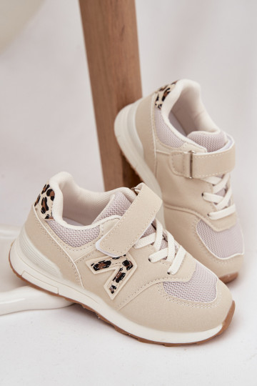 Zapatillas infantiles beiges con cierres de velcro Galisse