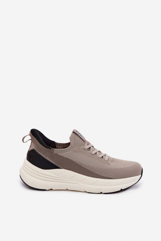 Zapatos deportivos para hombre tipo slip-on con plataforma Kobbo 102421 color arena