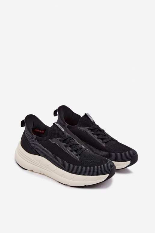 Zapatos deportivos para hombre tipo slip-on con plataforma Kobbo 102421 color negro