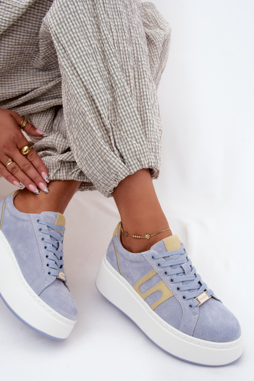 Zapatillas modelo zapatos. Femenino con una plataforma gamuza naturaloAa color azul Salima