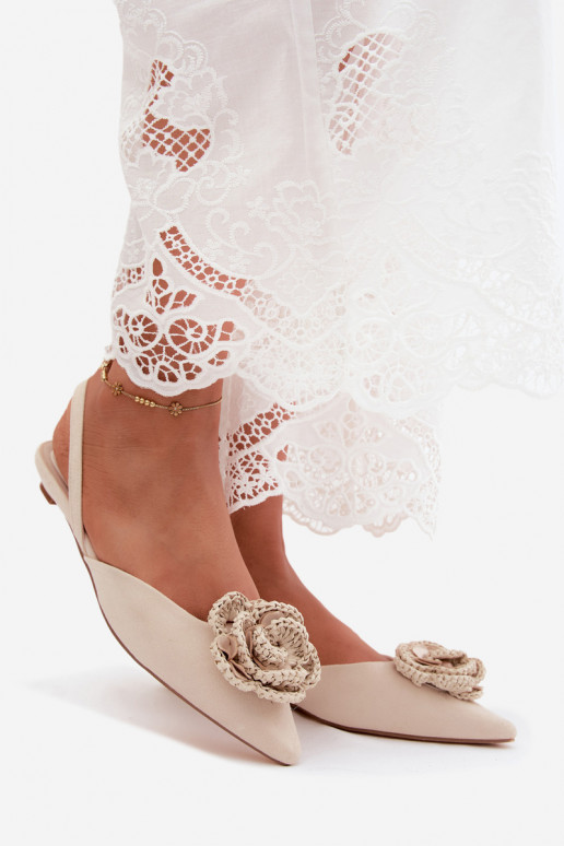 Sandalias de mujer con decoración en ante color marfil Gardenia