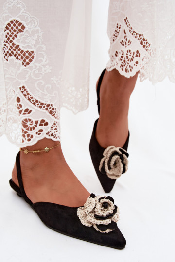 Sandalias de mujer con decoración en ante negro Gardenia 2