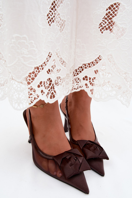 Sandalias de malla con ornamentos y tacones en chocolate Jasmina