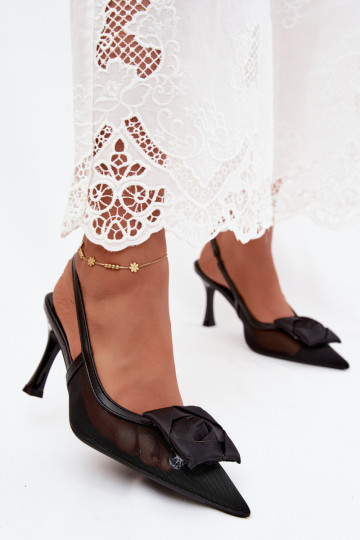 red sandalias con adornos con tacones Typu Klepsydra de color negro Jasmina 2