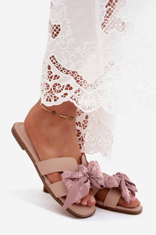 zapatillas de mujer con tacones anchos con cintas Nude Caprissa