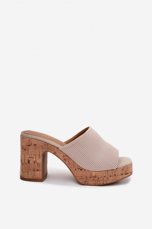 Zapatillas de mujer con tacones y rayas en color arena Poplina