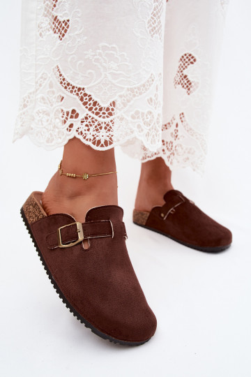 Zuecos de mujer color chocolate con hebillas de ante sintético Tropina 2